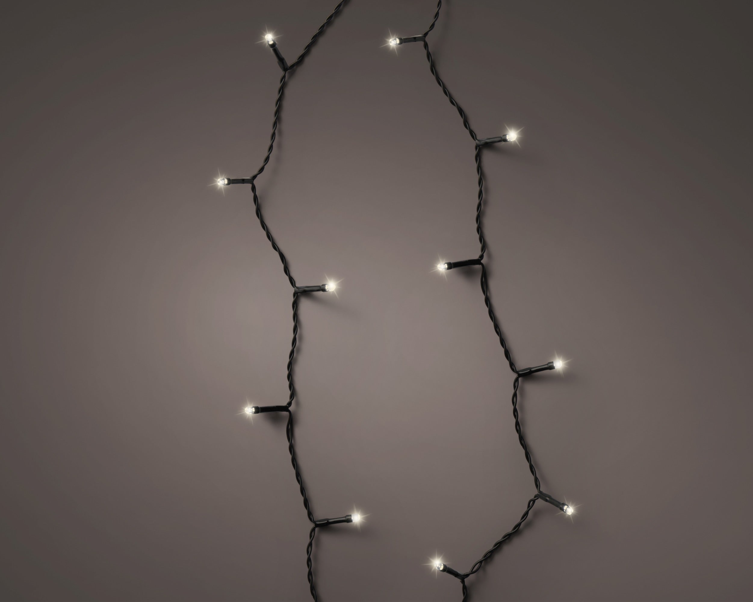 Lumineo LED durawise basic twinkel baterij 1430cm 192L - zwart/warm wit - kerstverlichting