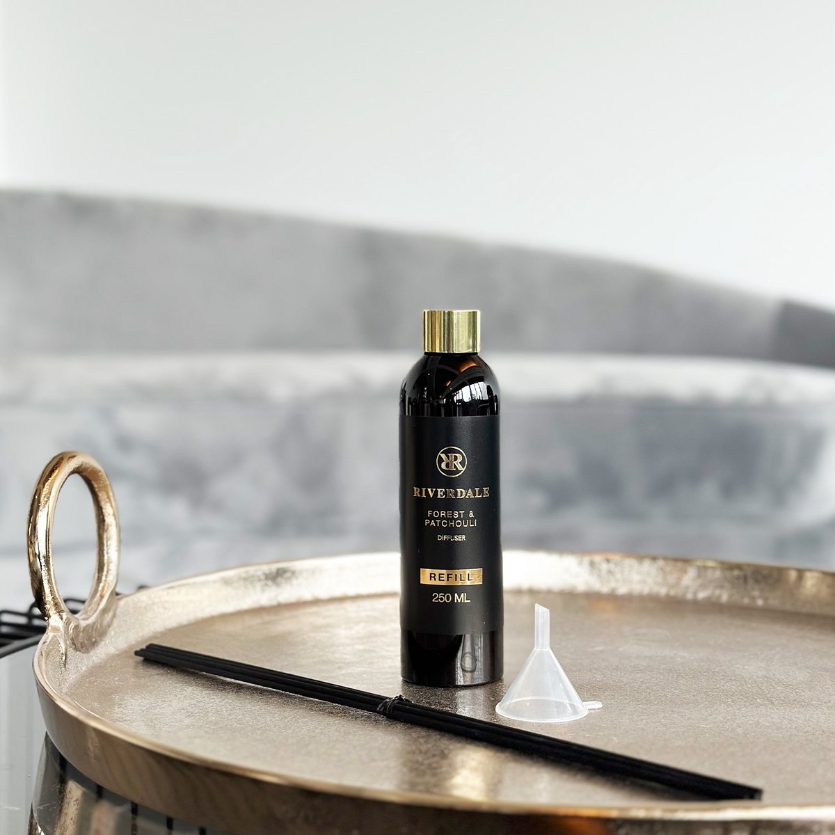 RIVERDALE Geurstokjes navulling 250ml - forest & patchouli zwart - navulling 250ml
