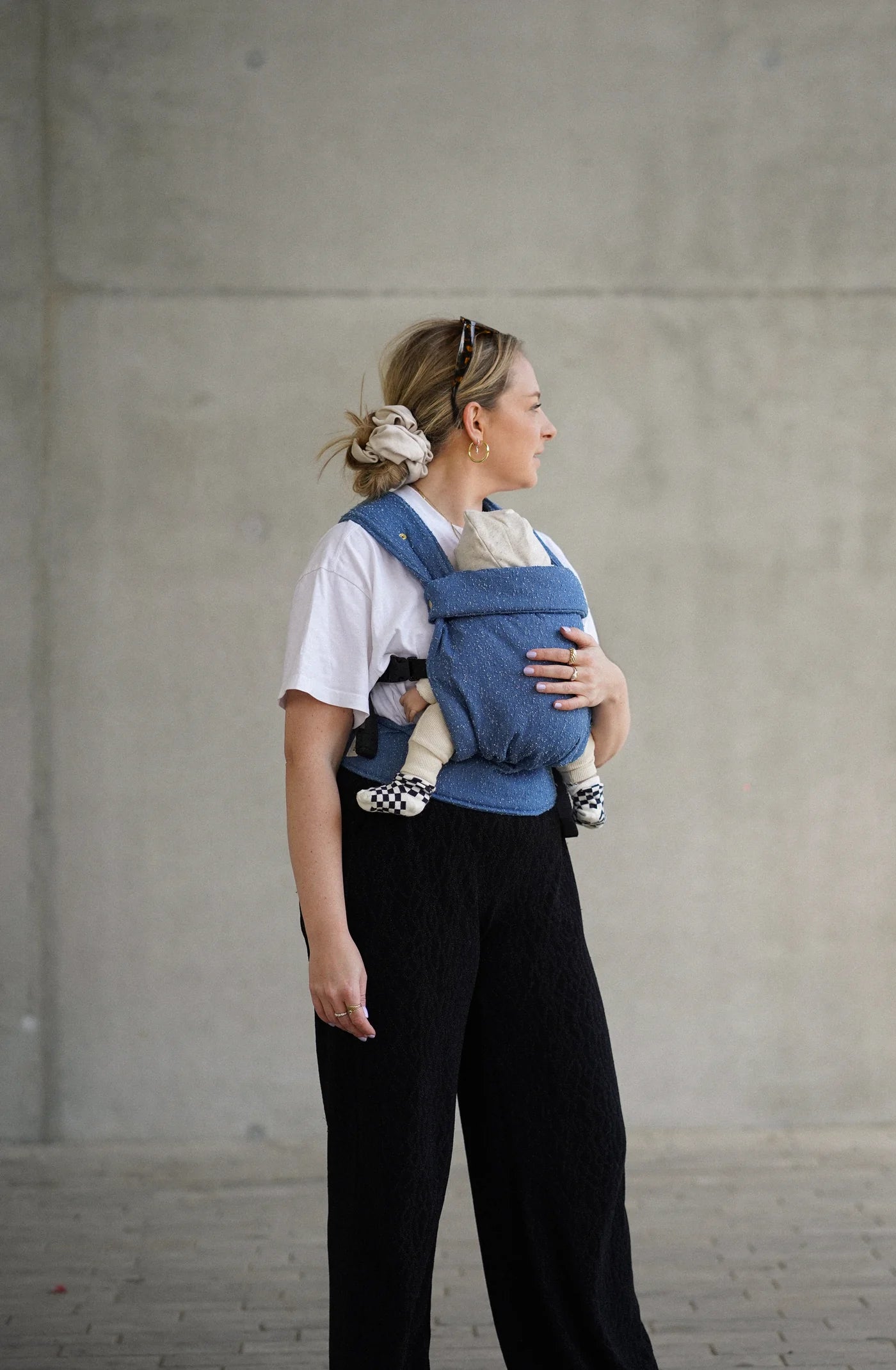 MONKOSE Heiwa baby draagzak - denim dots