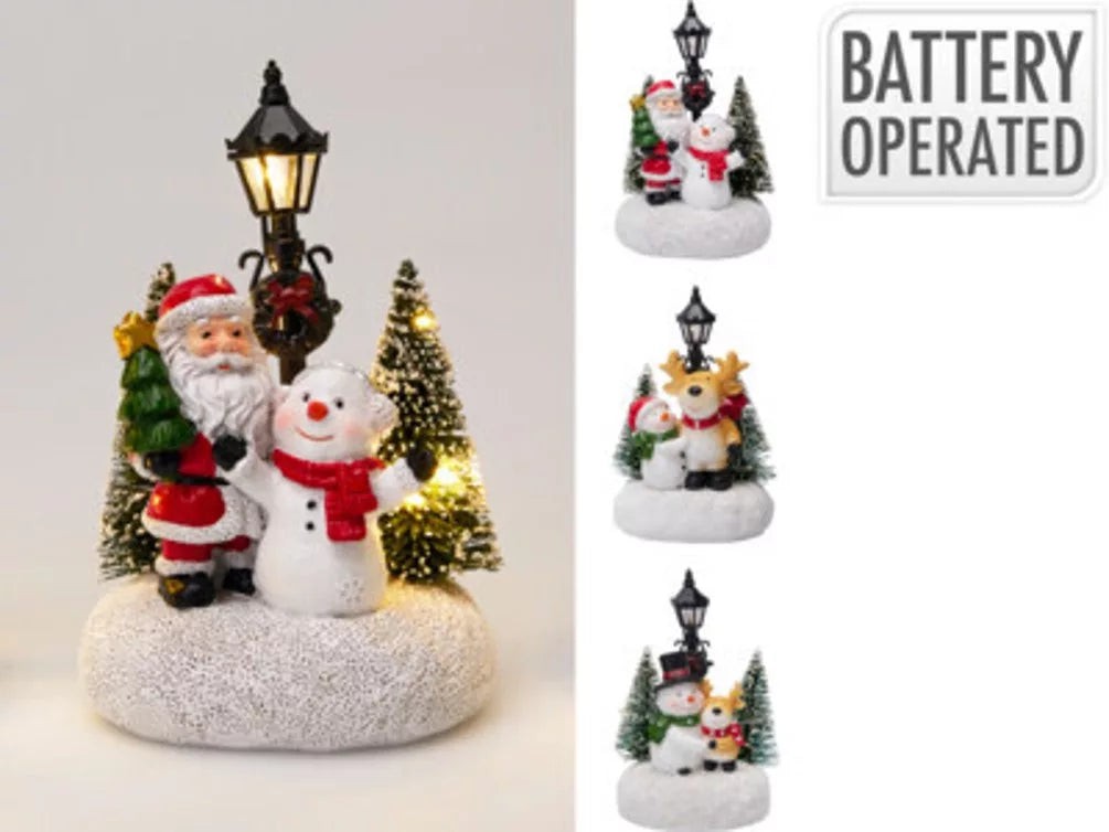 Kerst scene 11x8x15cm - ass. (prijs per stuk)