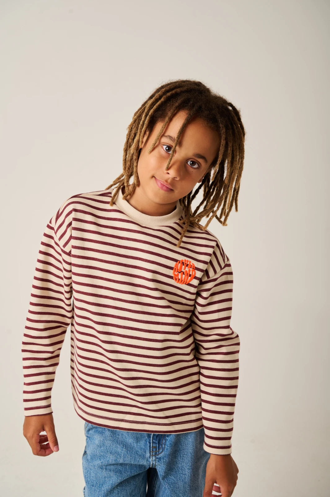TND B Longsleeve CONCRETE - bruin streep - 104