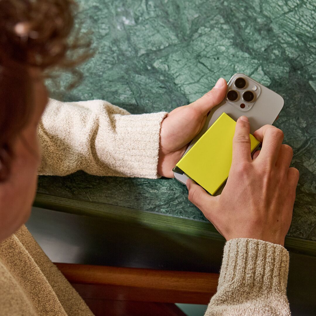 SECRID Cardprotector for Magsafe Lime