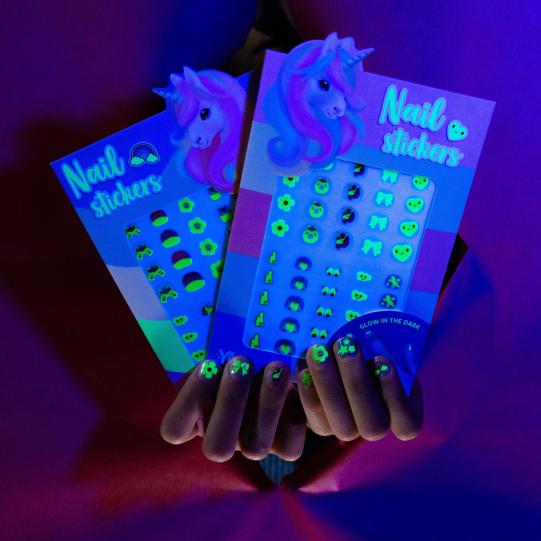 DEPESCHE Ylvi nagelstickers glow in the dark