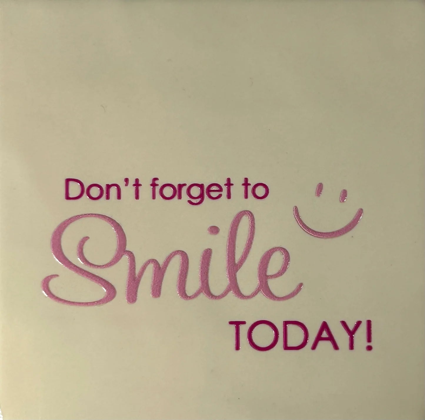 YETT Tegeltje - Don't forget to smile - creme/roze