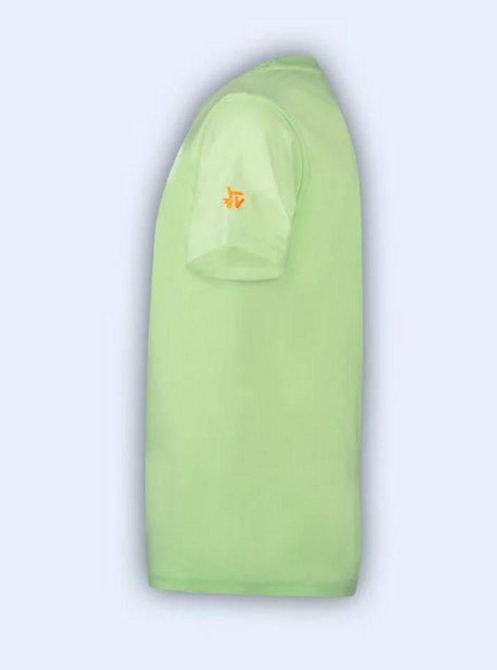 18780925-2.jpg