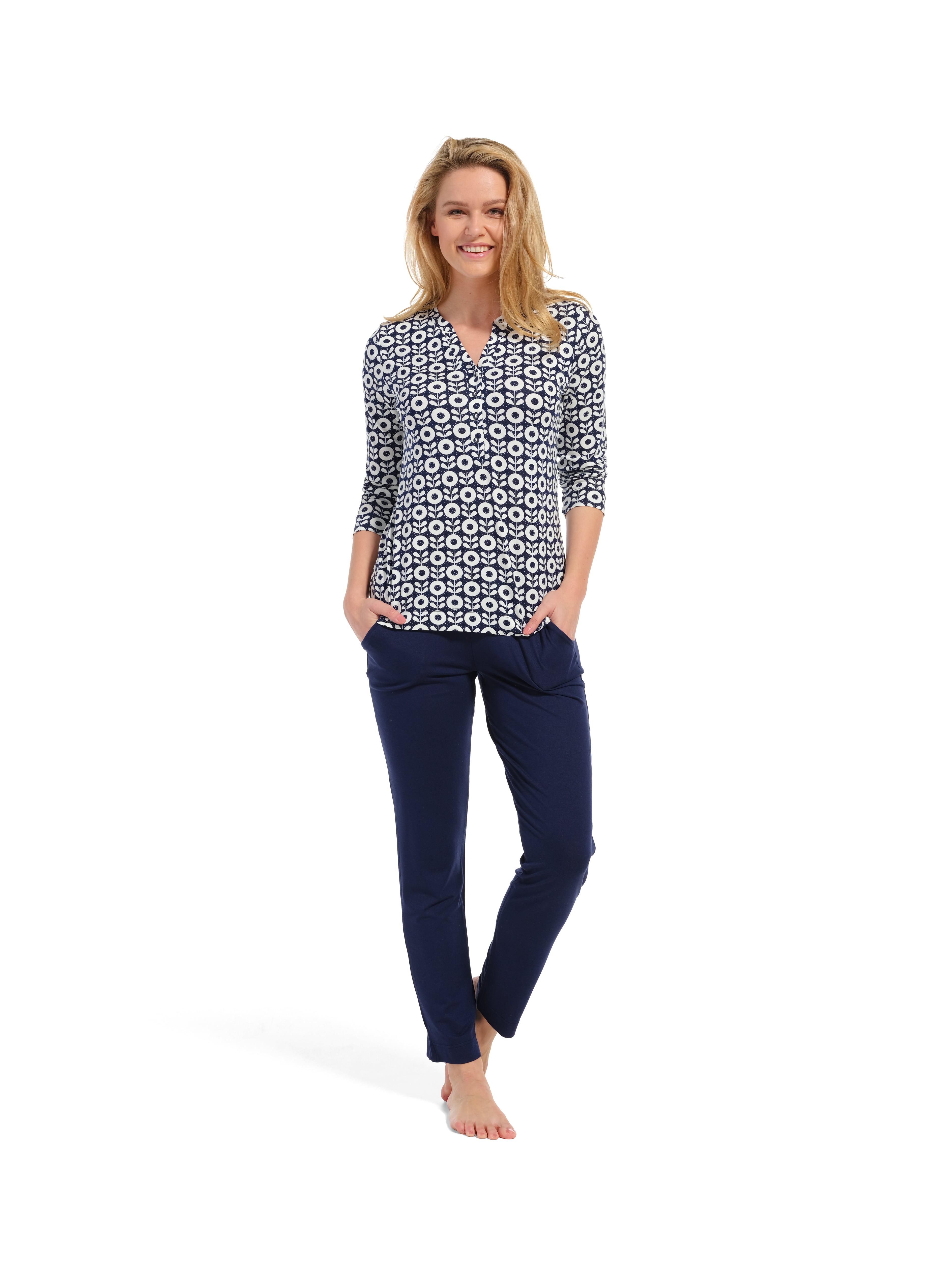 18128354.jpg