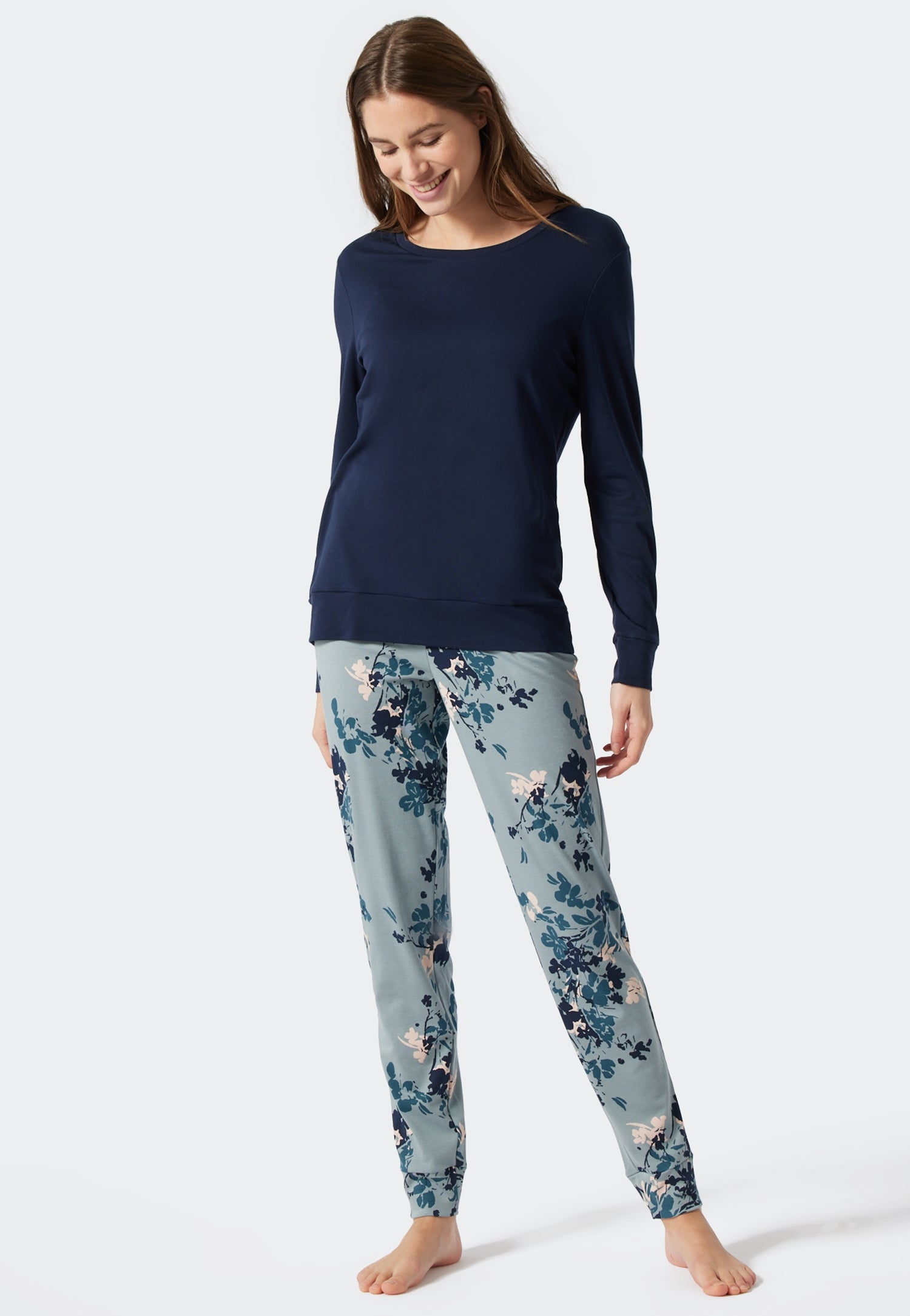 17801539-3.jpg
